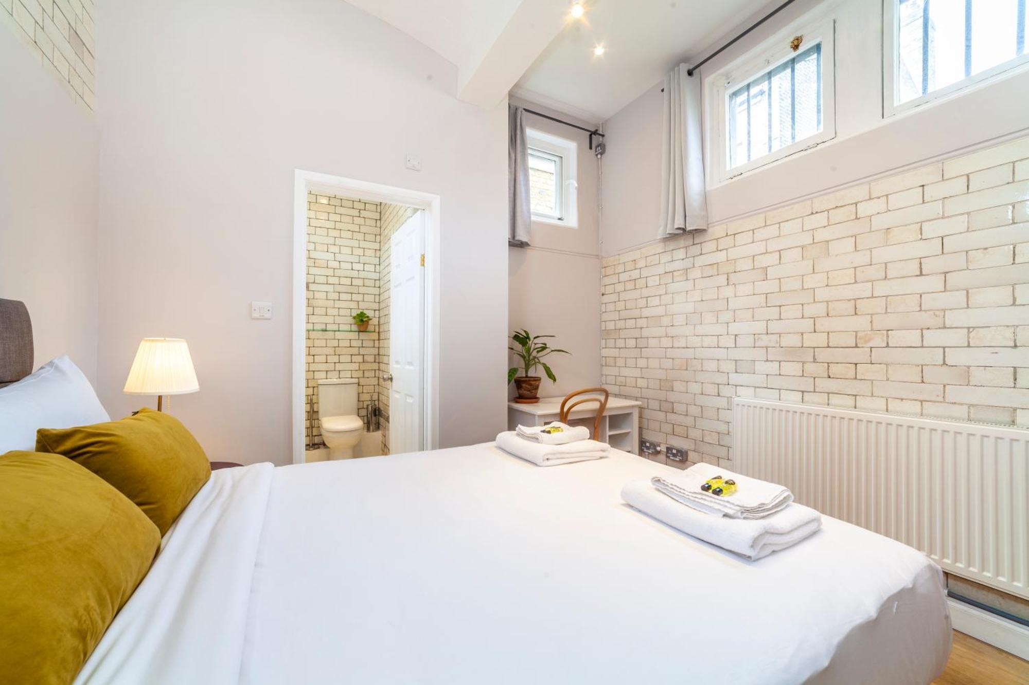 Lotus Guesthouse London Bagian luar foto