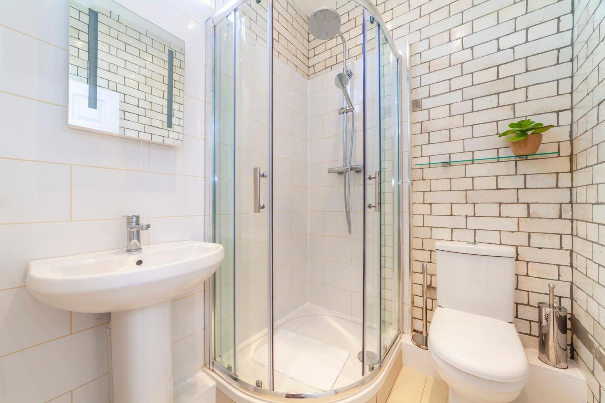 Lotus Guesthouse London Bagian luar foto