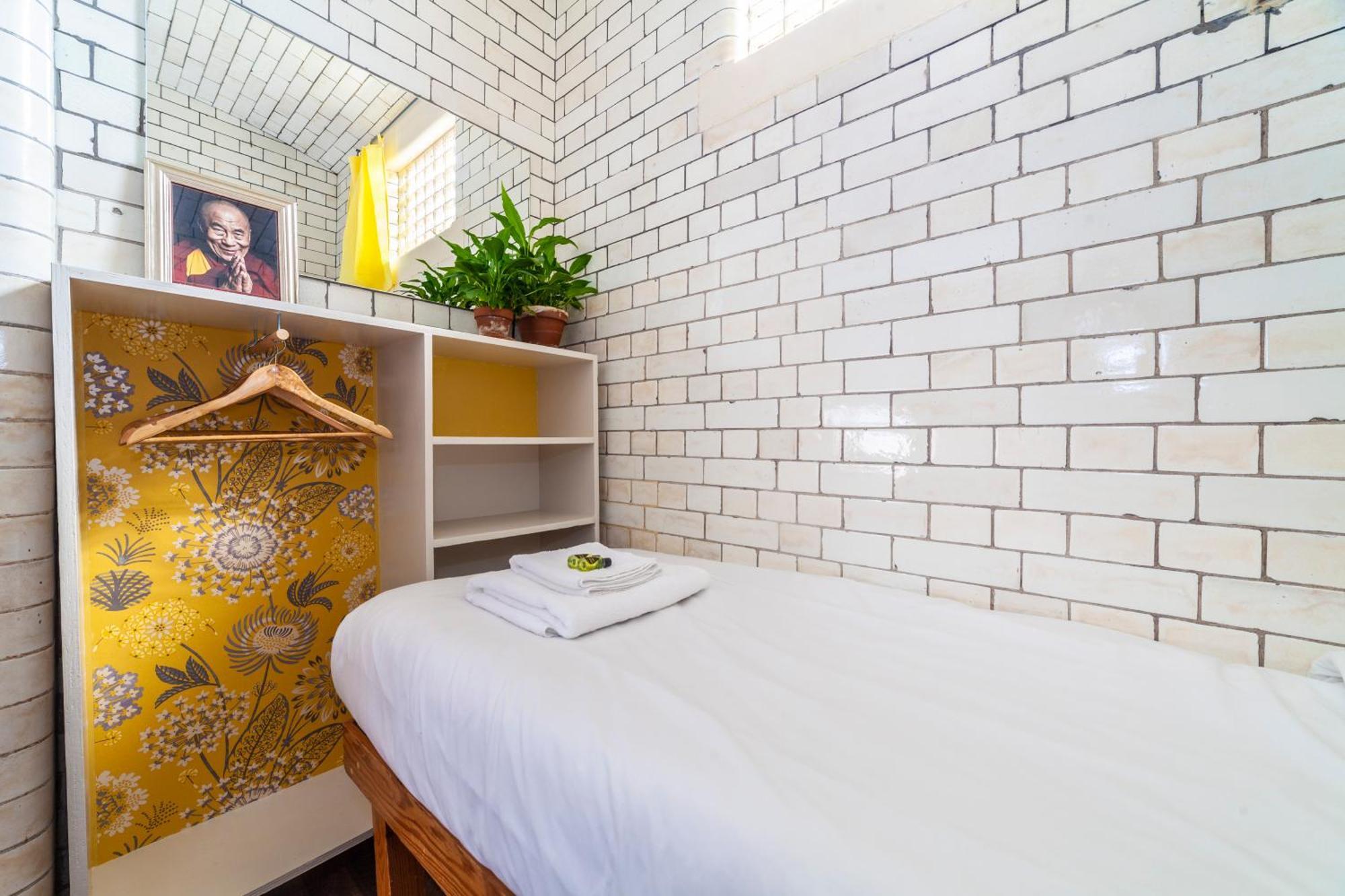 Lotus Guesthouse London Bagian luar foto